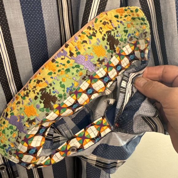 Robert Graham Men’s Button Down Shirt Blue And White Medium - Picture 5 of 6